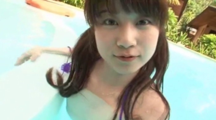 【過激IV】可愛すぎる19歳の過激なヘアヌード！